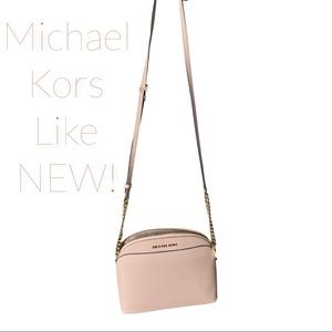 Michael Kors authentic & like new! Small size
